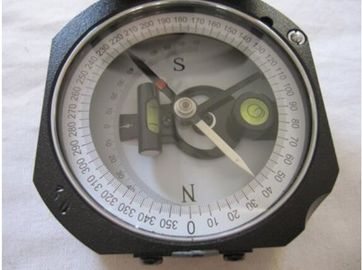 Compasso do metal da geologia dos acessórios dos instrumentos pretos da avaliação com espelho